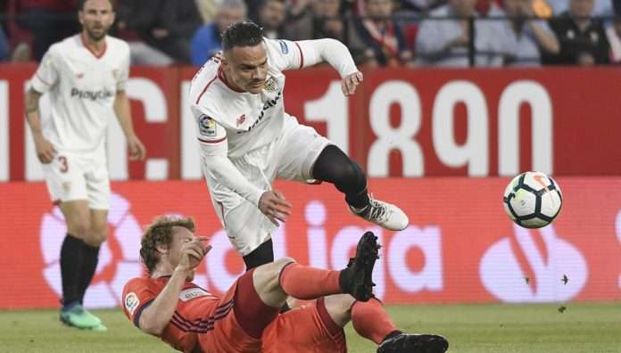 Roque Mesa (Sevilla) en el pasado partido frente a la Real Sociedad en Liga (Foto sevillafc.es)