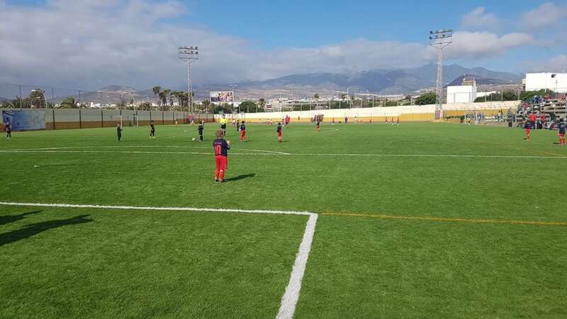 Partido de este sábado en el campo de Las Remudas (Foto TA)
