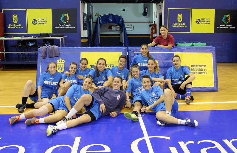 Jugadoras del primer equipo del Preconte Telde (Foto TA)