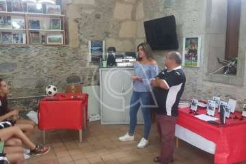 Acto de clausura de la temporada del equipo femenino del CD Vallinamar-Telde (Foto TA)
