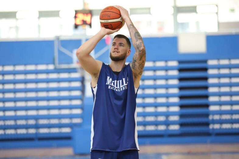 Fran Guerra, en un entrenamiento con el Melilla Baloncesto (Foto Multimedia)