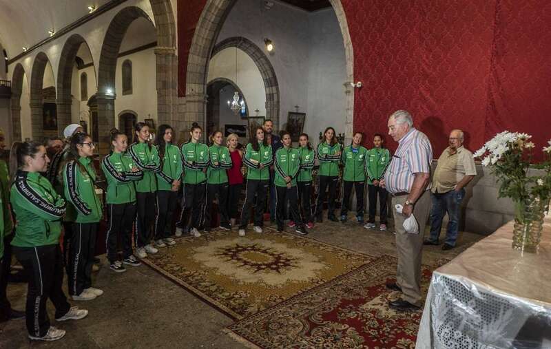 Imagen de la expedición del Rocasa en la Basílica de Telde (Foto TA)