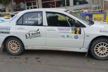 Jesús Tacoronte y Mariola Sáez se coronan en el XVI Rallye de Tierrra de Gran Canaria (Foto TA)
