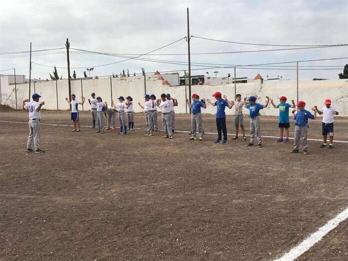 Imagen de archivo de un entrenamiento en las instalaciones de béisbol y sóftbol de Lomo Cementerio (Foto TA)