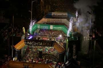 Los atletas teldenses Saúl Castro y Fran Cabrera brillan en la San Roque LPA NightRun (Foto TA)