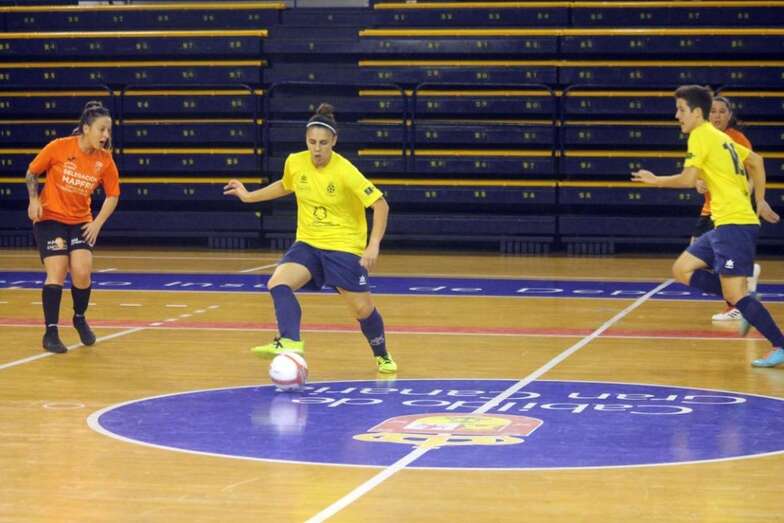 Fase del partido jugado este sábado en el CID de la capital grancanaria (Foto TA)