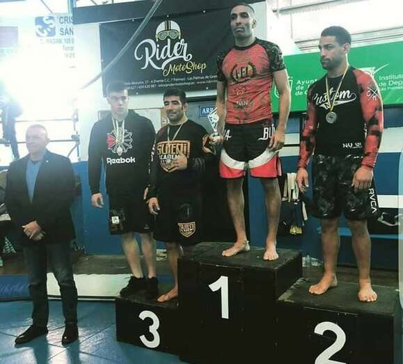 Podio de ganadores (Foto TA)