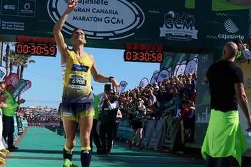 La Cajasiete Gran Canaria Maratón se celebró este domingo en la capital de la isla (Foto TA)