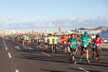 La Cajasiete Gran Canaria Maratón se celebró este domingo en la capital de la isla (Foto TA)