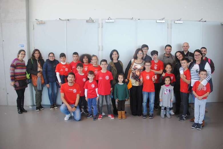 Jóvenes ajedrecistas del Club Telde Los Llanos-Escuela Municipal de Ajedrez (Foto TA)