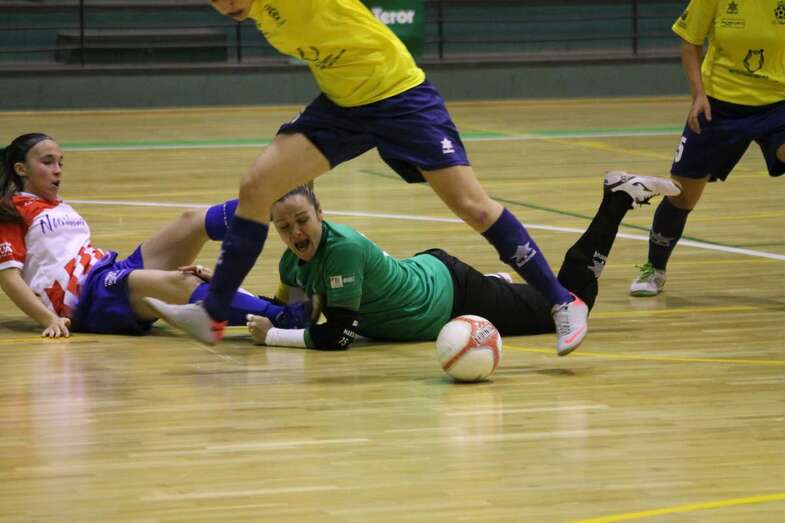 Momento del partido de este sábado (Foto TA)