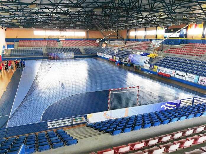 Imagen del pabellón Rita Hernández, en el complejo deportivo de El Hornillo (Foto TA)