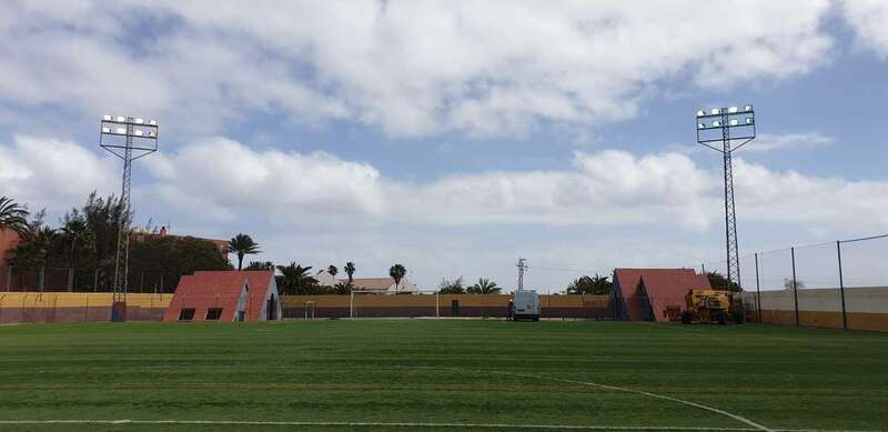 Imagen del campo de fútbol de Las Remudas a la finalización de las obras (Foto TA)