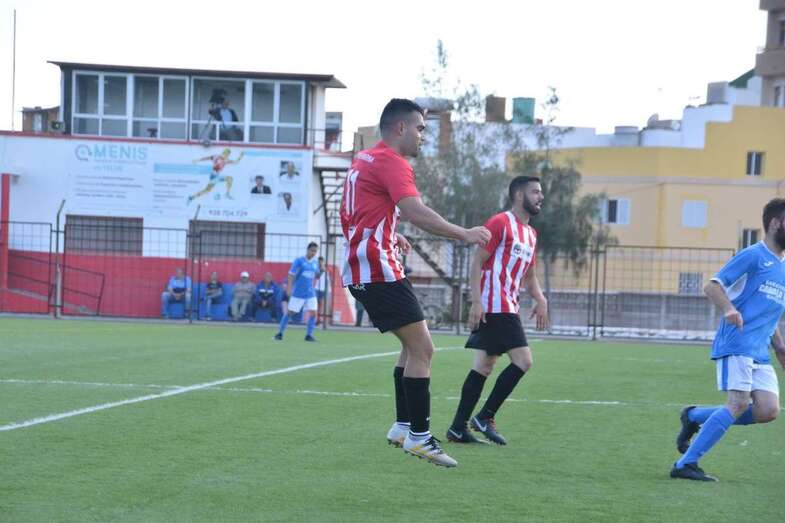 Imagen de archivo de un partido reciente del Unión Marina en casa (Foto Unión Marina)