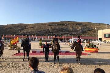Carlota Gutiérrez, joven amazona teldense (Foto TA)