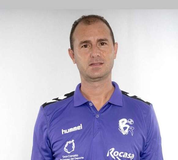 Carlos Herrera, entrenador del Rocasa (Foto TA)