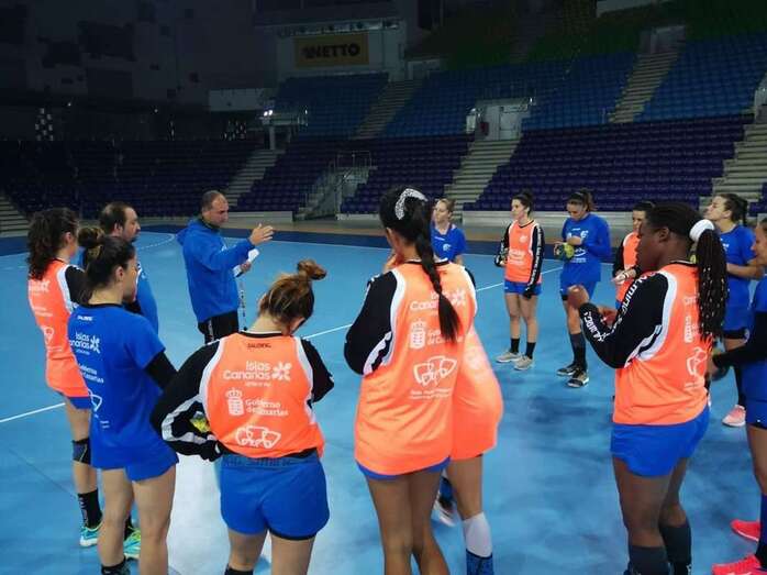 El Rocasa ya ha entrenado en el imponente Azoty Arena de Szczeci (Foto TA)