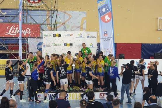 El Rocasa suma su segundo título europeo ante el Pogon polaco (Foto TA)