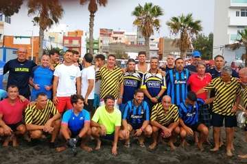  El Torneo de Fútbol Playa de La Garita, un éxito (Foto TA)