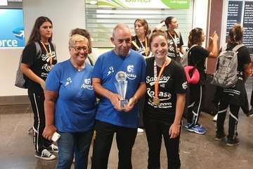 Las Supercampeonas ya están en casa (Foto TA)