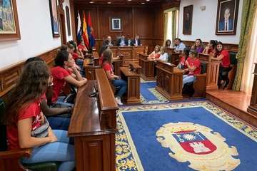 Jornada maratoniana del Rocasa de visitas y recepciones oficiales (Foto TA y Acfi Press)