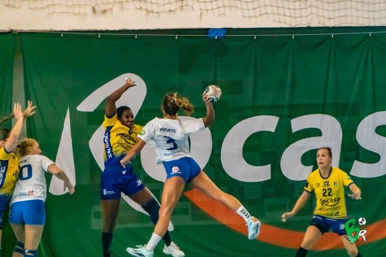 Imagen de archivo de un partido reciente del Rocasa (Foto TA)