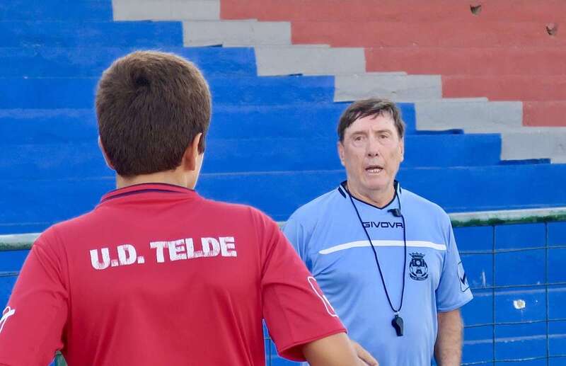 Benito Morales en el Estadio Municipal Pablo Hernández (Foto TA)