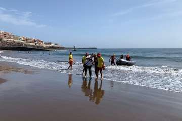 Llegada de Carmelo Santana a Melenara (Foto TA)