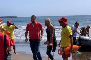 Llegada de Carmelo Santana a Melenara (Foto TA)