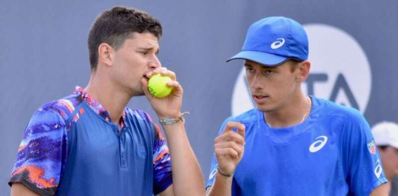 David Vega (i) con el italiano Andrea Vavassorri