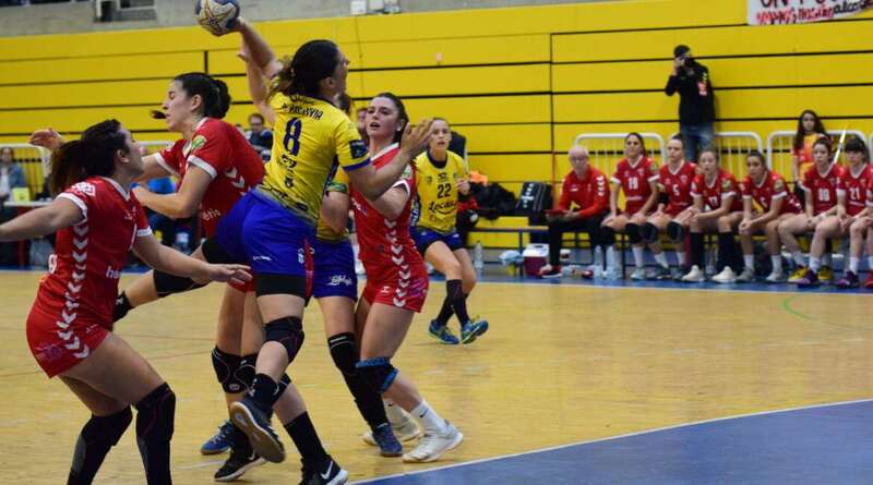 Momento del partido de este sábado (Foto TA)