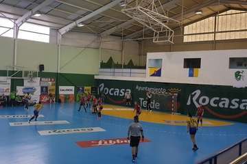 El Rocasa vence al Magura Cisnaide por 28-24, una renta de solo 4 tantos (Foto TA)