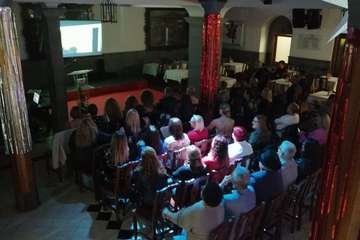 Reconocimiento de El Casino a las exjugadoras del Vanyera Ramudas (Foto TA)