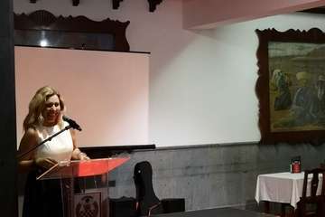 Reconocimiento de El Casino a las exjugadoras del Vanyera Ramudas (Foto TA)