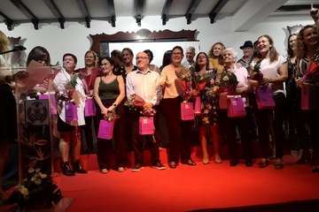 Reconocimiento de El Casino a las exjugadoras del Vanyera Ramudas (Foto TA)