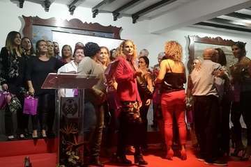 Reconocimiento de El Casino a las exjugadoras del Vanyera Ramudas (Foto TA)