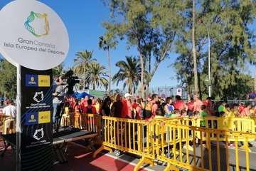  Telde copa podio en la San Silvestre capitalina con Saúl Castro como vencedor y Fran Cabrera, segundo (Foto TA)