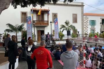  Jornada escolar de balonmano en San Juan Foto TA)