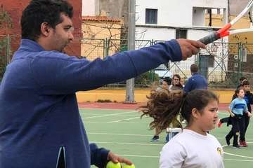 Deportes promueve el tenis entre los escolares del Valle de los Nueve y Lomo Magullo (Foto TA)