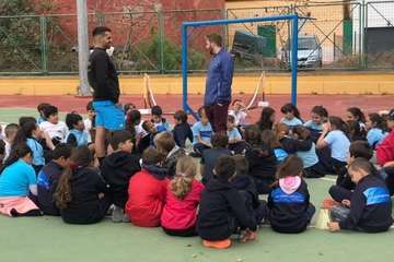 Deportes promueve el tenis entre los escolares del Valle de los Nueve y Lomo Magullo (Foto TA)