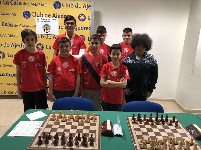 Miembros del equipo del club teldense (Foto cedida por el club)