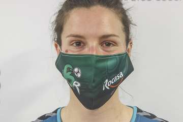 Iara Grosso pasó este viernes el reconocimiento médico junto a otras compañeras del equipo/TA/Acfi Press.