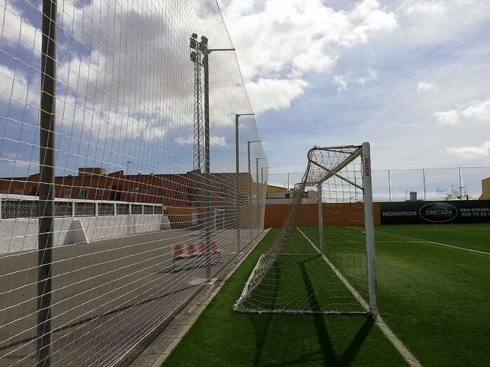 Imagen de archivo de una portería de fútbol (Foto TA)