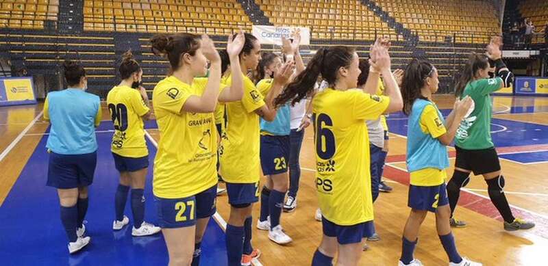 Las jugadoras teldenses celebran el triunfo/TA.