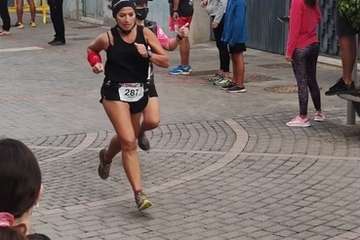 Los atletas teldenses Andrés González y Mariola Ortega tocan podio en la carrrera Entremontañas Paralelo 28/TA.