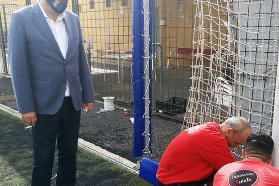 Telde instala protectores en las porterías plegables de los campos de El Goro y El Calero/TA.