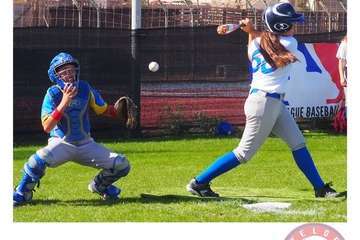 Campo de béisbol y sófbo en El Hornillo/TA.