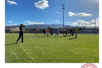 Campo de béisbol y sófbo en El Hornillo/TA.