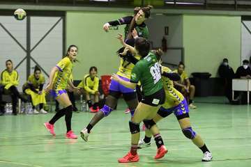 El Rocasa se impone a Adesal Córdoba tirando de veteranía/TA.