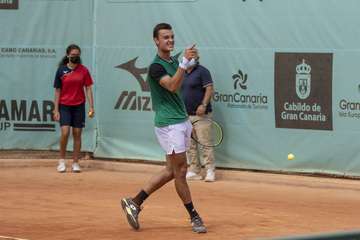 Carlos Gimeno gana el II Challenger Gran Canaria/TA.
